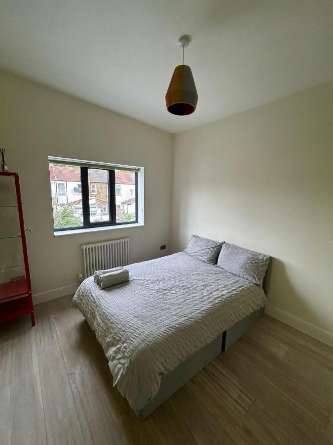 Contemporary 3 Bed House With Spacious Garden Close To Stratford & Canary Wharf 伦敦 外观 照片